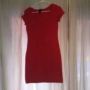 Red H&M t-shirt dress